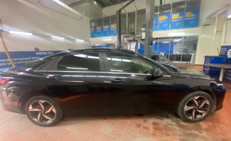 Hyundai Elantra 2023 года за 12 000 000 тг. в Астана фото 4