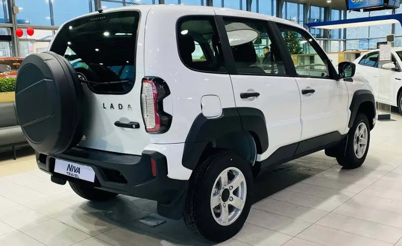 LADA (ВАЗ) Niva 2025 года за 8 390 000 тг. в Тараз фото 2