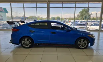 Hyundai Elantra 2018 года за 6 100 000 тг. в Талдыкорган фото 4