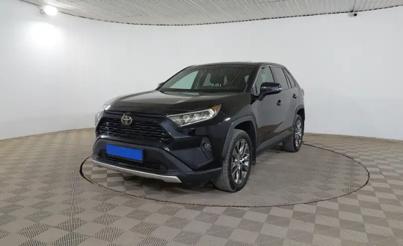 Toyota RAV4 2022 года за 14 890 000 тг. в Шымкент