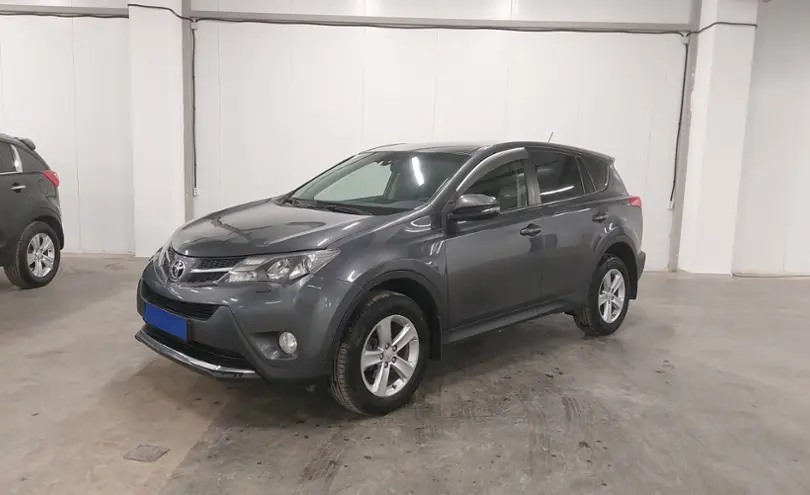Toyota RAV4 2013 года за 8 990 000 тг. в Астана