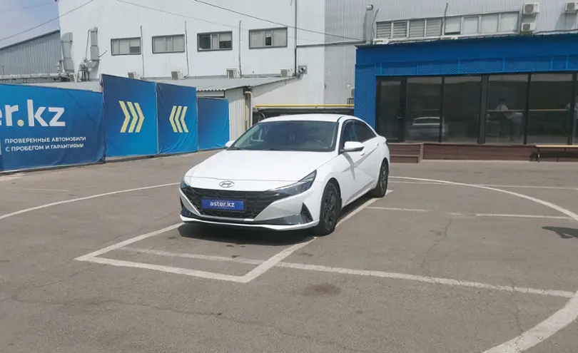 Hyundai Elantra 2021 года за 8 690 000 тг. в Алматы