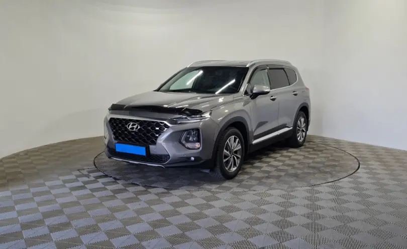 Hyundai Santa Fe 2020 года за 12 990 000 тг. в Алматы