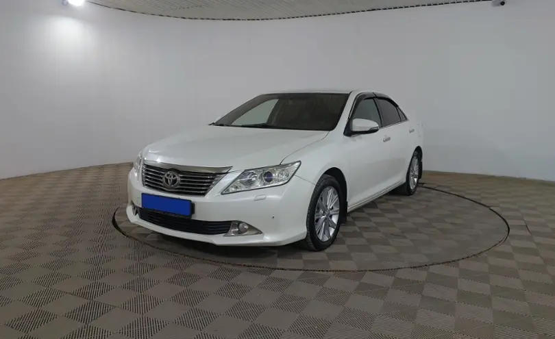 Toyota Camry 2014 года за 10 920 000 тг. в Шымкент