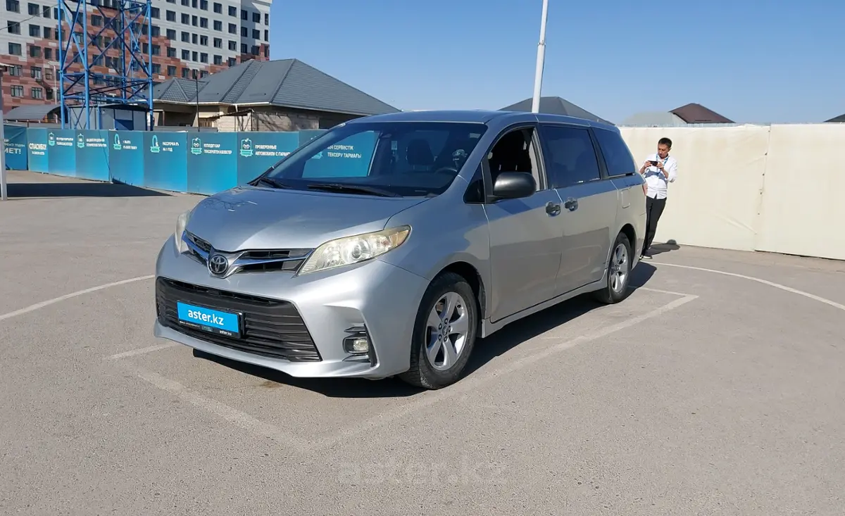 2019 Toyota Sienna