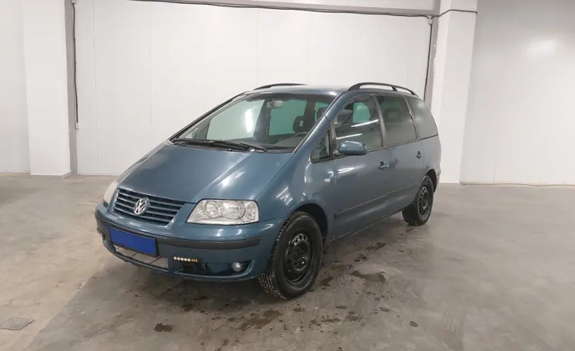 Volkswagen Sharan 2002 года за 3 090 000 тг. в Астана