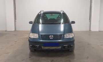 Volkswagen Sharan 2002 года за 1 990 000 тг. в Астана фото 2