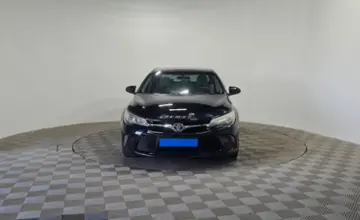 Toyota Camry 2016 года за 7 990 000 тг. в Алматы фото 2