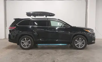 Toyota Highlander 2015 года за 14 390 000 тг. в Астана фото 4