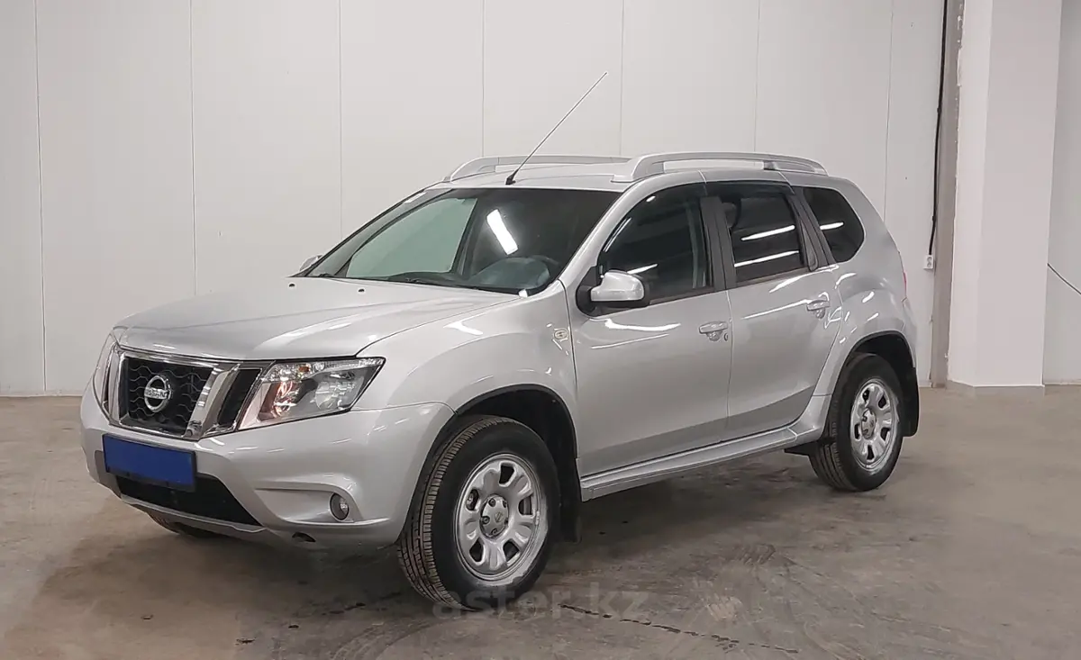 2015 Nissan Terrano