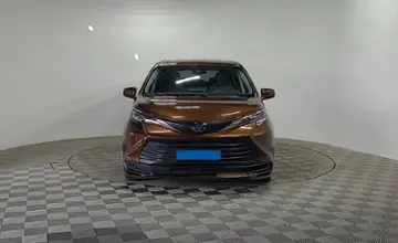 Toyota Sienna 2021 года за 22 000 000 тг. в Алматы фото 2