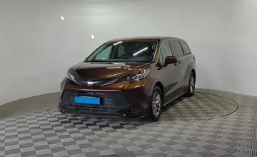 Toyota Sienna 2021 года за 22 000 000 тг. в Алматы фото 1
