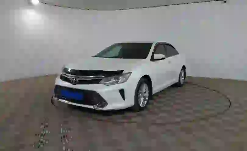Toyota Camry 2014 года за 12 800 000 тг. в Шымкент