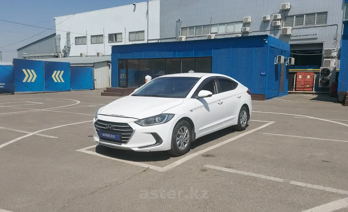 2018 Hyundai Elantra