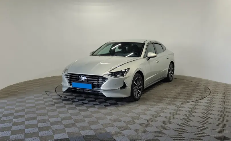Hyundai Sonata 2023 года за 13 200 000 тг. в Алматы