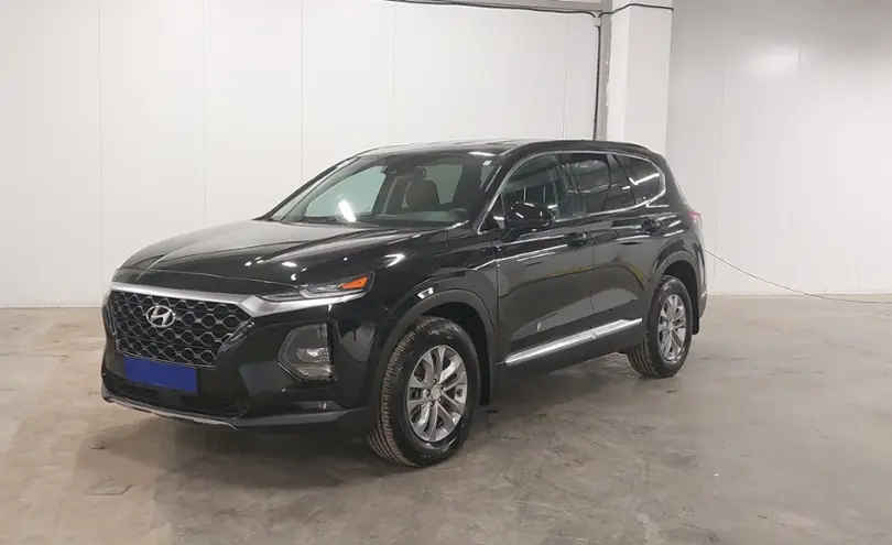Hyundai Santa Fe 2019 года за 11 990 000 тг. в Астана