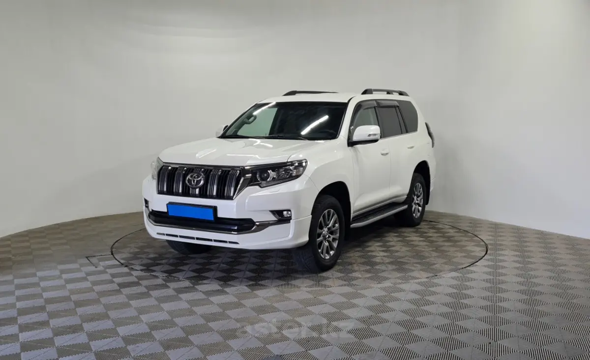 2020 Toyota Land Cruiser Prado