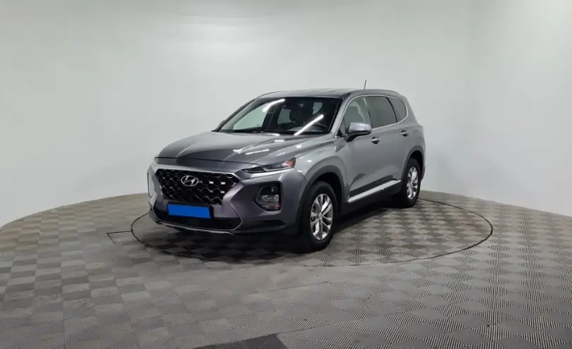 Hyundai Santa Fe 2018 года за 9 990 000 тг. в Алматы