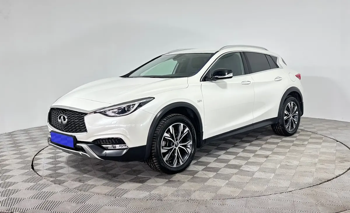 2017 Infiniti QX30