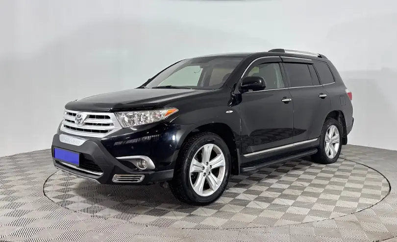 Toyota Highlander 2011 года за 12 000 000 тг. в Караганда