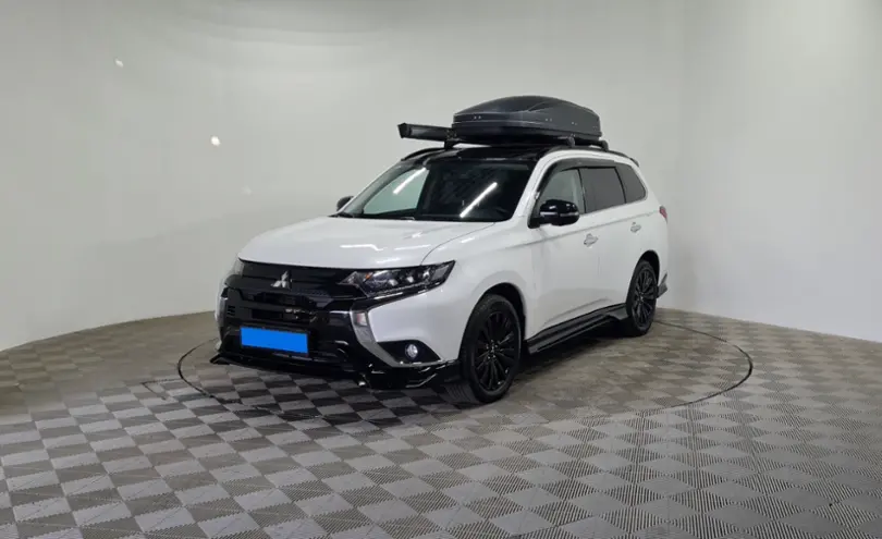 Mitsubishi Outlander 2022 года за 12 890 000 тг. в Алматы