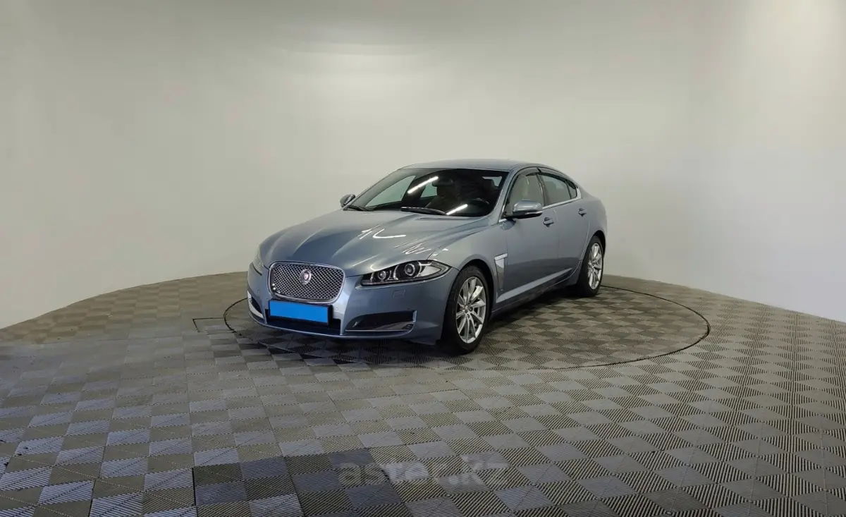 2013 Jaguar XF
