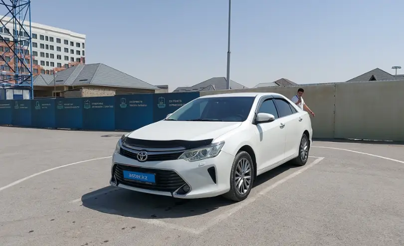 Toyota Camry 2016 года за 10 990 000 тг. в Шымкент