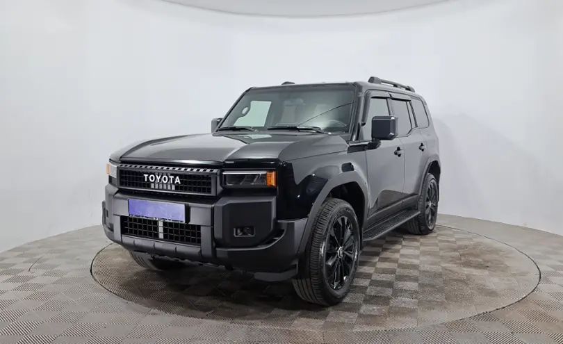 Toyota Land Cruiser Prado 2024 года за 36 850 000 тг. в Астана