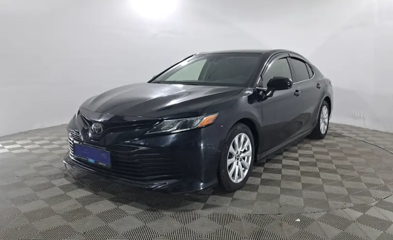 Toyota Camry 2017 года за 10 950 000 тг. в Павлодар