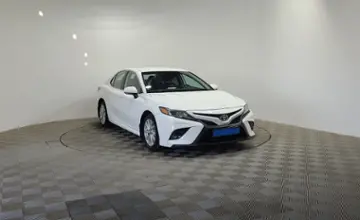 Toyota Camry 2021 года за 9 990 000 тг. в Алматы фото 3
