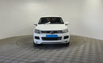Volkswagen Touareg 2012 года за 10 390 000 тг. в Алматы фото 2