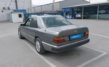 Mercedes-Benz W124 1993 года за 1 800 000 тг. в Шымкент фото 4