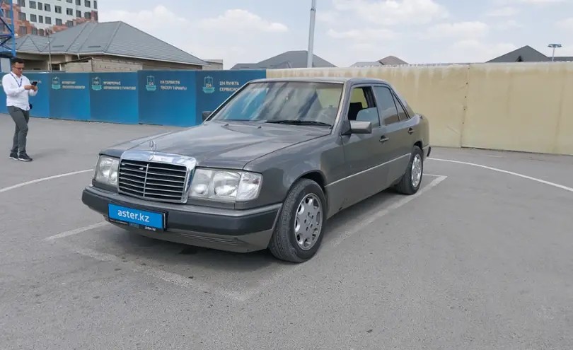 Mercedes-Benz W124 1993 года за 1 800 000 тг. в Шымкент