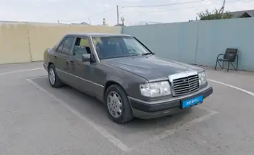 Mercedes-Benz W124 1993 года за 1 800 000 тг. в Шымкент фото 2