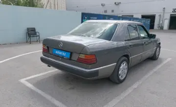 Mercedes-Benz W124 1993 года за 1 800 000 тг. в Шымкент фото 3