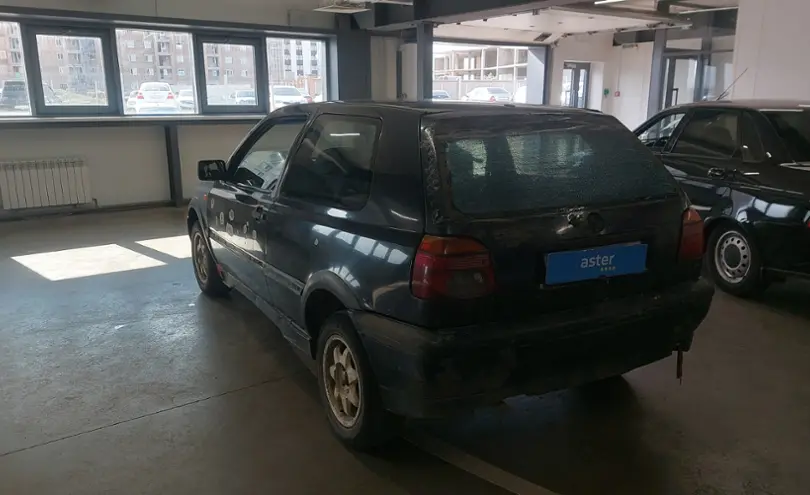 Volkswagen Golf 1992 года за 800 000 тг. в Астана фото 4