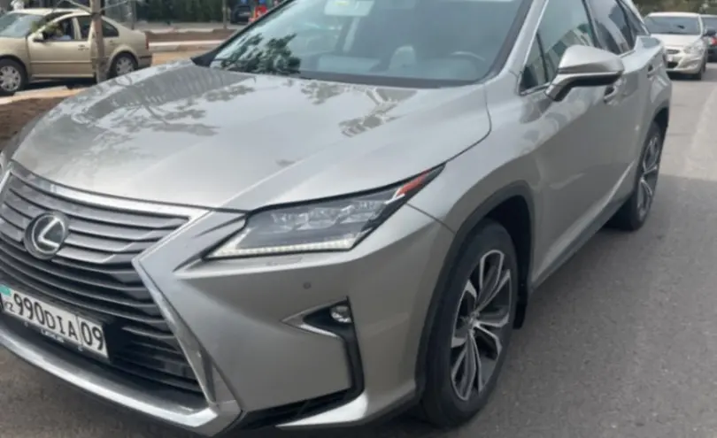 Lexus RX 2018 года за 18 000 000 тг. в Астана