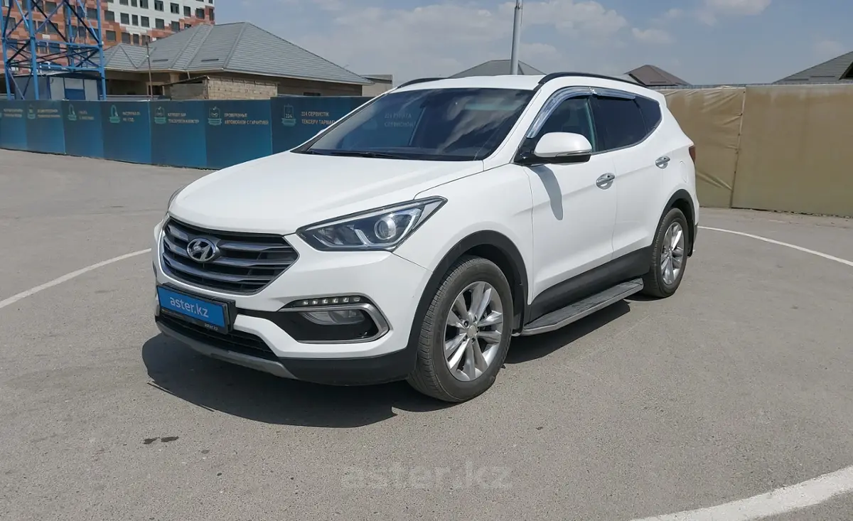 Hyundai Santa Fe 2017 года за 9 000 000 тг. в Шымкент