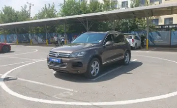 Volkswagen Touareg 2010 года за 10 500 000 тг. в Алматы фото 1