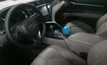 Toyota Camry 2020 года за 12 800 000 тг. в Астана фото 5