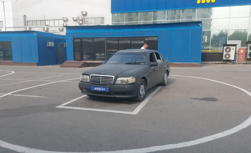 Mercedes-Benz C-Класс 1994 года за 600 000 тг. в Алматы