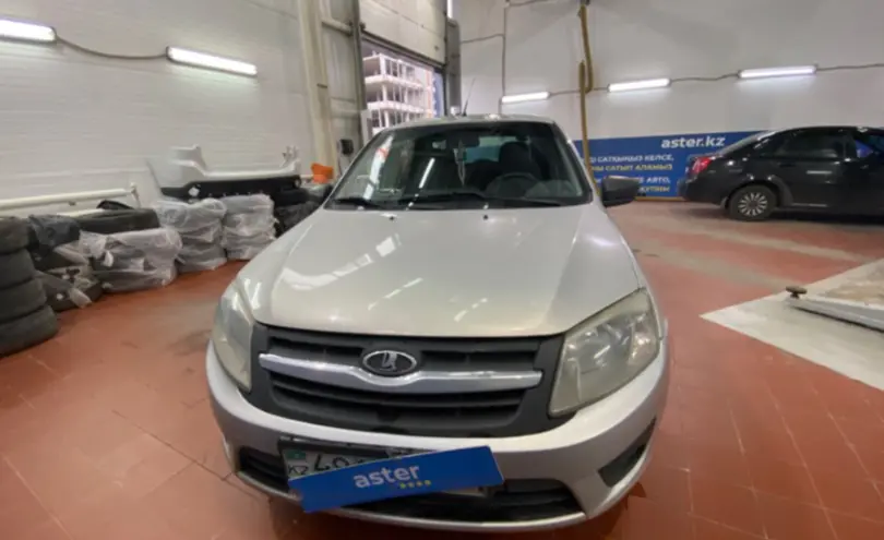 LADA (ВАЗ) Granta 2018 года за 2 500 000 тг. в Астана фото 2