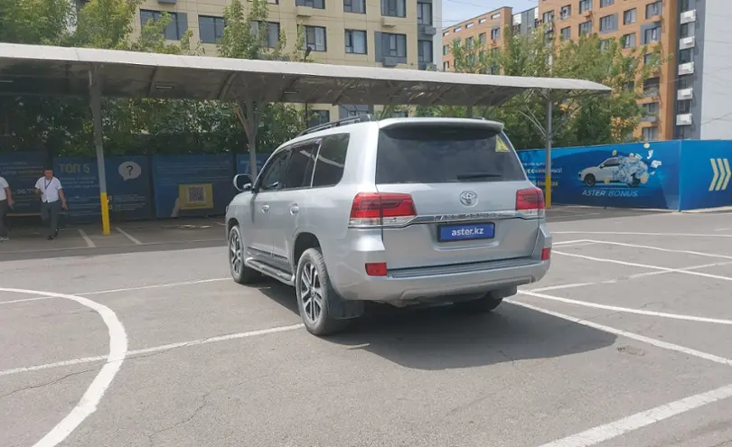 Toyota Land Cruiser 2009 года за 15 500 000 тг. в Алматы фото 4