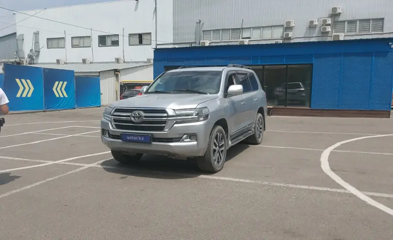 Toyota Land Cruiser 2009 года за 15 500 000 тг. в Алматы