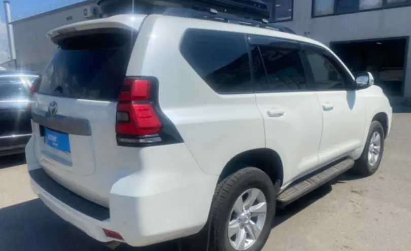 Toyota Land Cruiser Prado 2017 года за 21 000 000 тг. в Астана фото 5