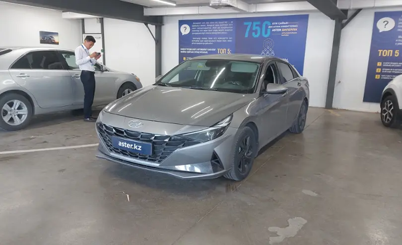 Hyundai Elantra 2022 года за 10 000 000 тг. в Астана