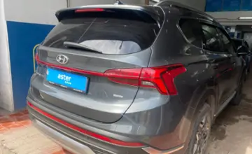Hyundai Santa Fe 2023 года за 17 000 000 тг. в Астана