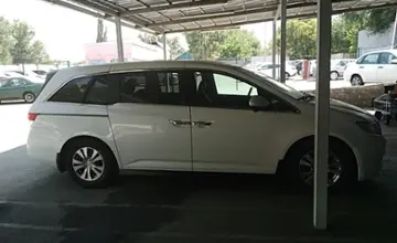 Honda Odyssey 2014 года за 10 600 000 тг. в Алматы фото 4