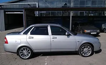 LADA (ВАЗ) Priora 2013 года за 2 500 000 тг. в Караганда фото 4