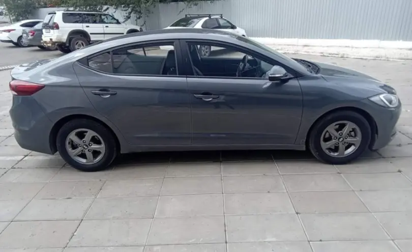 Hyundai Avante 2016 года за 7 000 000 тг. в Уральск фото 4